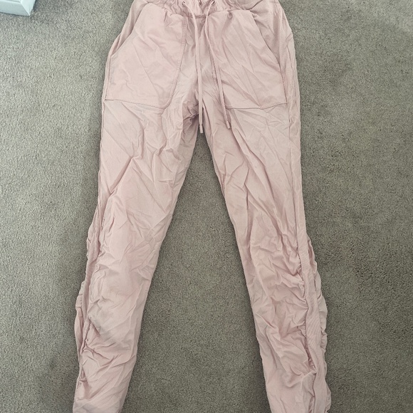 Pink lululemon joggers - Picture 1 of 1